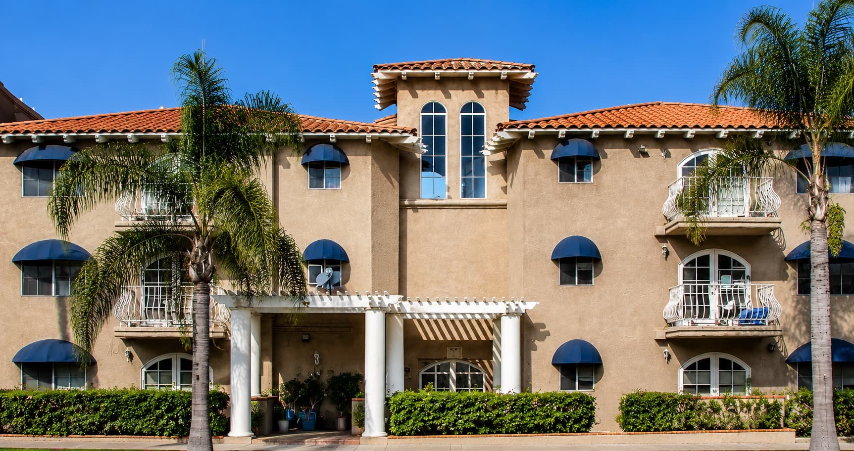 Granada Apartments, Long Beach, CA